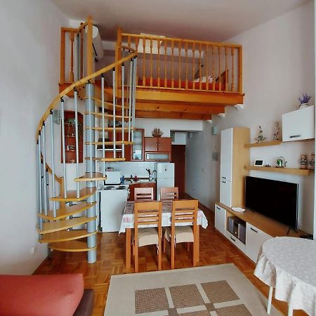 Apartment Malkoc Crikvenica Exterior foto